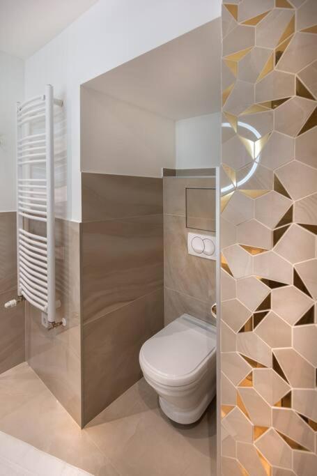 Orangehomes Luxury Next To Gellert Hill Apartmán